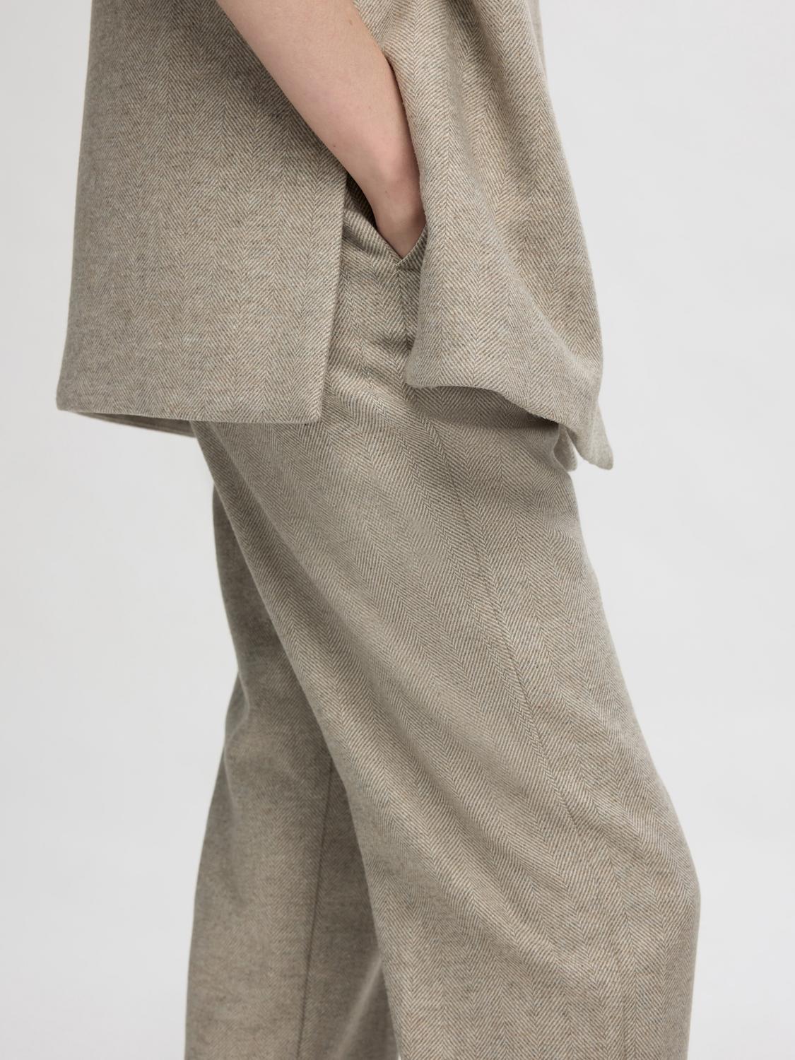 model_shot-detail